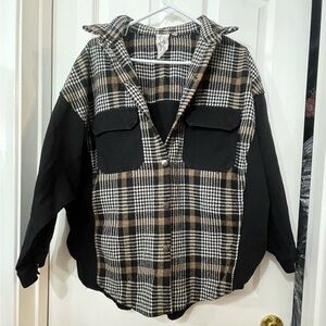 Sadie & Sage Perfect Impression Cotton Plaid Contrast Shacket